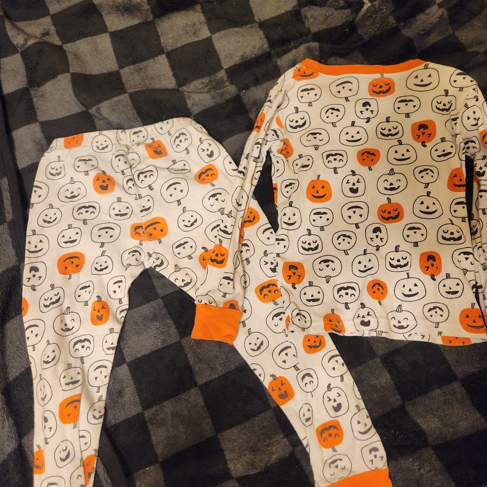 Carter's Orange Pumpkin Pajama Set - Picture 3 of 3
